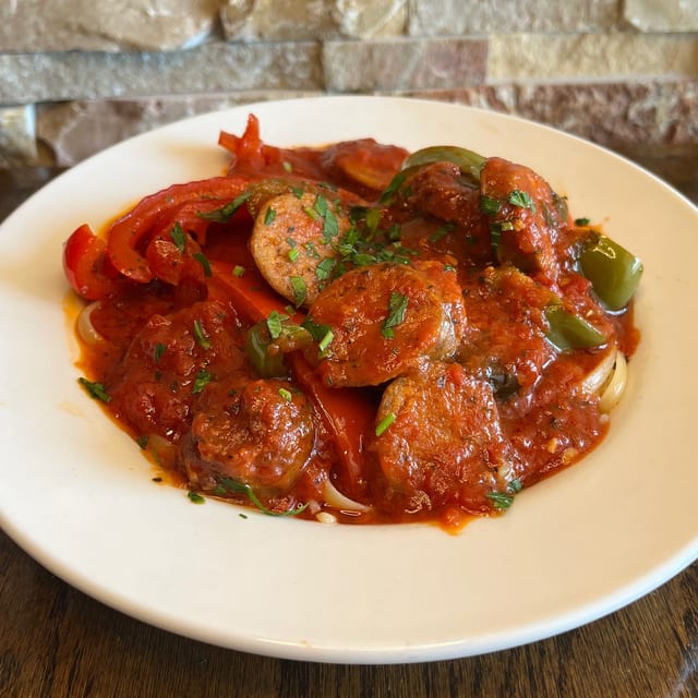 Linguine with Sausage and Peppers Pasta.