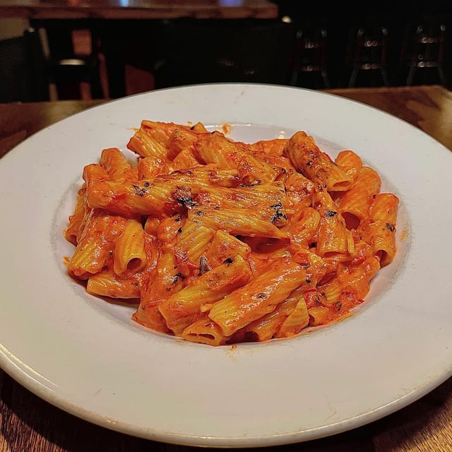 Vodka Rigatoni Pasta.